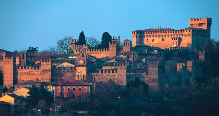 Gradara, entrata del centro storico